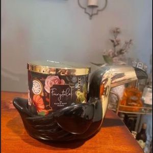 Bath and body Toucan candle holder